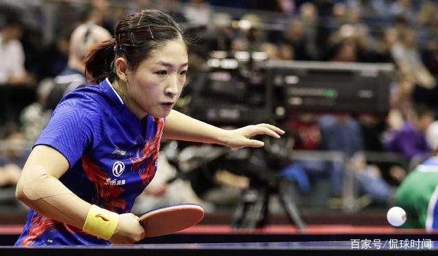 对年轻球员 对年轻球员