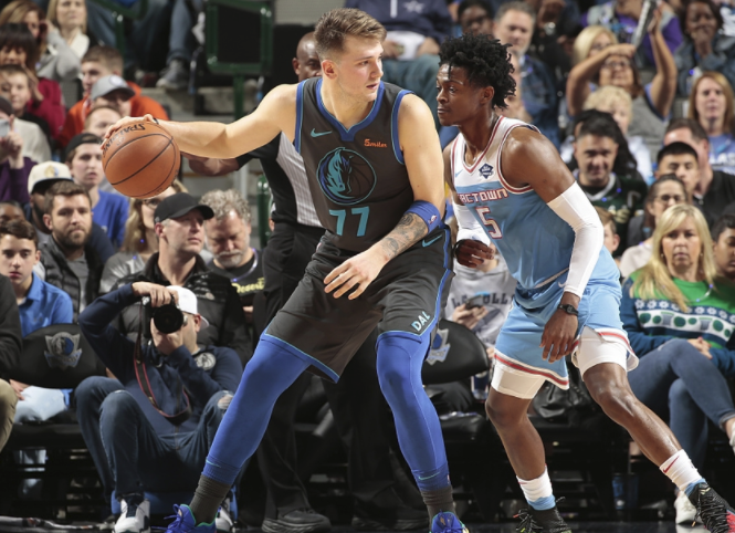 表现得同样 表现得同样