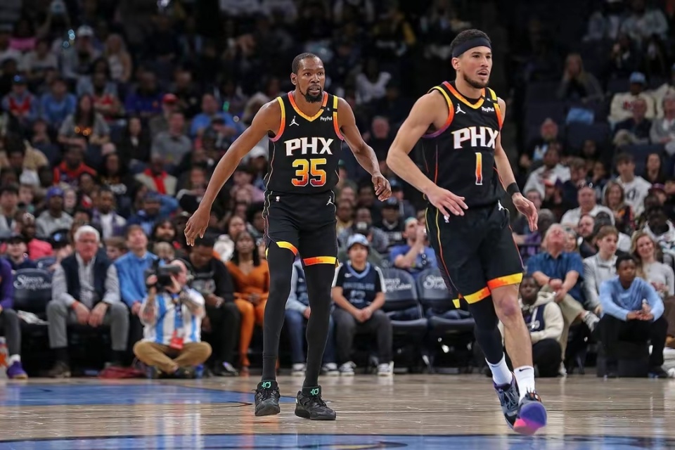 出球后腰 出球后腰